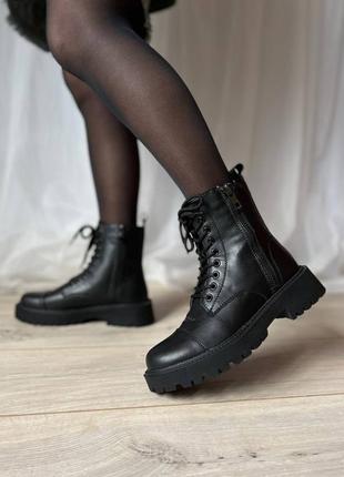 Чорні жіночі черевики берці натуральна шкіра з замком зимні осінні демі натуральная кожа черные женские ботинки берцы зимние весенние осенние деми7 фото