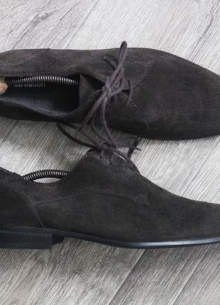 Классические швейцарские мужские замшевые туфли дерби от strellson