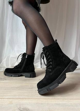 Чорні жіночі черевики натуральна замша
 осінні демі натуральная замш черные женские ботинки весенние осенние деми с замком