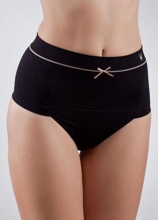 Корректирующие утягивающие трусики стринги triumph smooth sensation hipster-string.