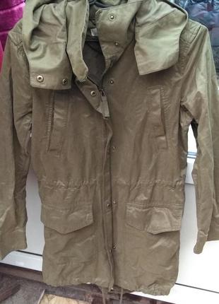Куртка осінь весна