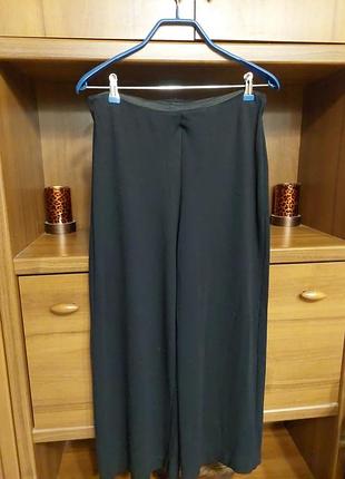 Стильные широкие брюки с высокой посадкой