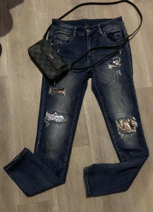 Джинсы женские, эластичные