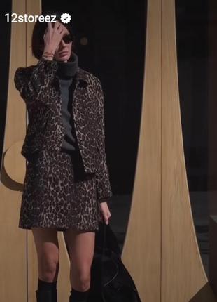 Короткое двубортное пальто, жакет животный принт леопард