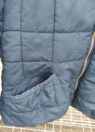 Куртка женская зимняя,с капюшоном, размер12/14.4 фото