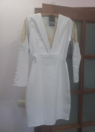 Сукня біла