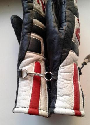 Комбинированные черно-бело-красные кожаные мотоперчатки байкерские  р.87 фото