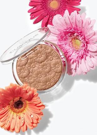 Clinique powder pop™ flower bronzer бронзер в solar pop , 9 гр1 фото