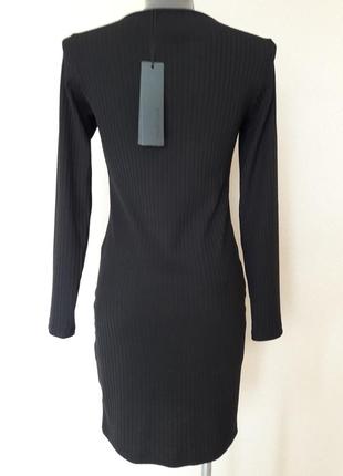 Красиве,практичне,якісне,90%бавовни,чорне плаття в рубчик,з декором-блискавкою2 фото