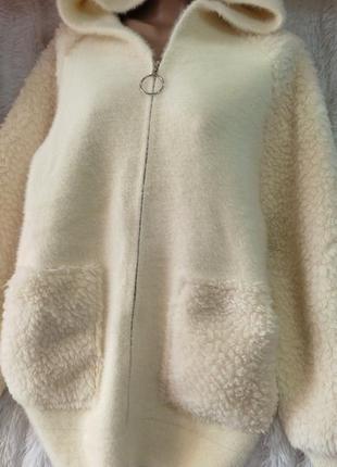 Куртка с альпаки, карманы и рукава декорация,шикарный внешний вид и качество.3 фото