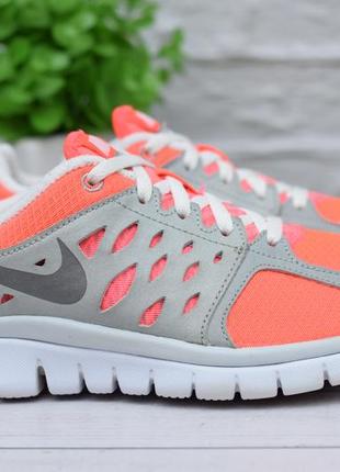 Серо-коралловые женские кроссовки nike flex 2013 run, 35.5 размер. оригинал