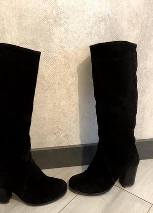 Чоботи з натуральної замші