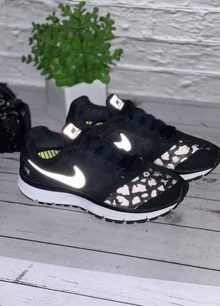 Черные рефлективные женские кроссовки Cant go wrong with Nike 8, 38 размер. оригинал