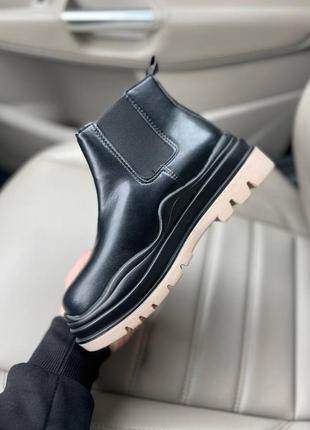 Жіночі ботінки  bottega veneta mini black утеплитель флис женские ботинки ботега6 фото