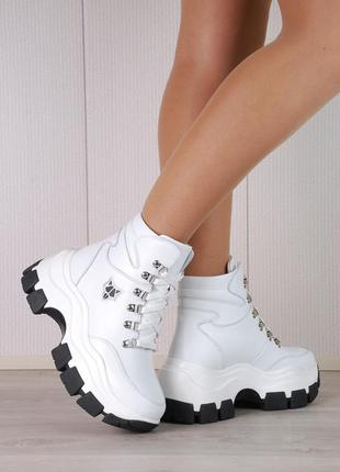 Женские натуральные кроссовки демисезонные, кожаные белые кроси мягкие удобные, купить 36-40