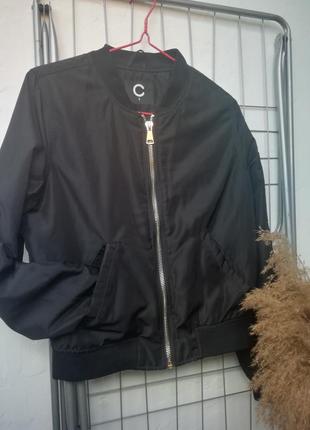 Куртка бомбер