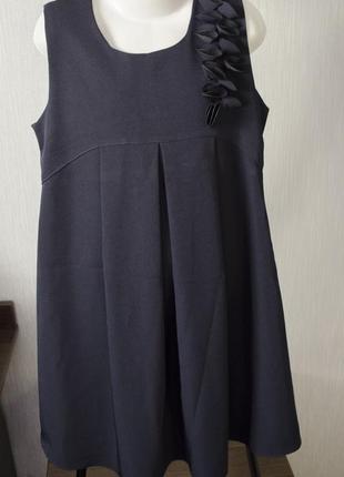 Вишуканий сарафан з оздобленням