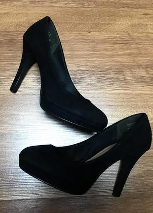 Чорні туфлі лодочки h&m