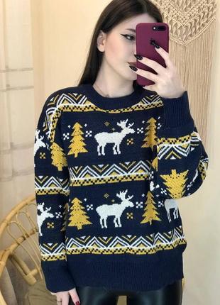 Женский стильный тёплый зимний трикотажный светр с оленями синий айвори 42-44