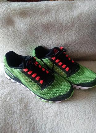 Кросівки 2