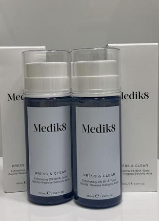 Medik8 press & clear 150 ml відлущувальний вна-тонік з 2% інкапсульованою саліциловою кислотою1 фото