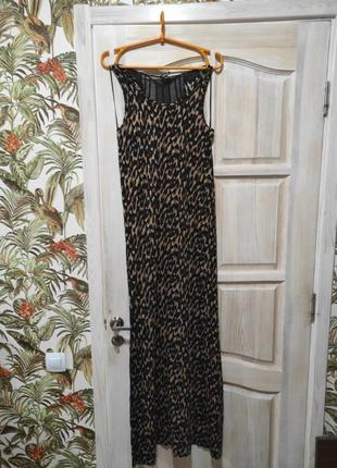 Длинное легкое платье с леопардовым принтом