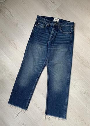 Zara authentic denim by trf прямі джинси з необробленим низом