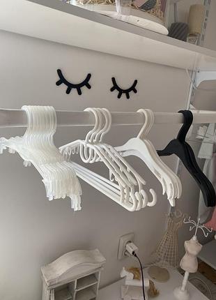 Плечики детские ,вешалки для детской одежды