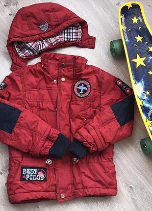 Дуже стильна і красива осіння куртка тепленька. на104-110-116 бренд libellule