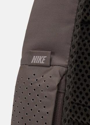 Nike essential слинг4 фото