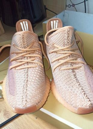 Кроссовки adidas yeezy bost3501 фото