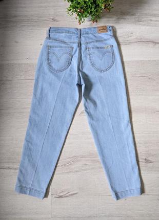 Фірмові джинси levi's2 фото