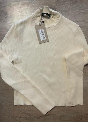 Гольф,светр в рубчик
