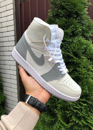 Кроссовки женские nike air jordan 1 retro high бежевые серые кросівки жіночі найк аир джордан кроссы