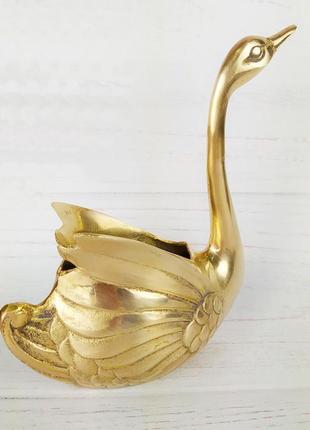 Винтажная ваза лебедь. бронза. германия1 фото