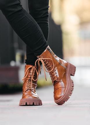 Женские высокие кожаные ботинки balenciaga tractor boots4 фото