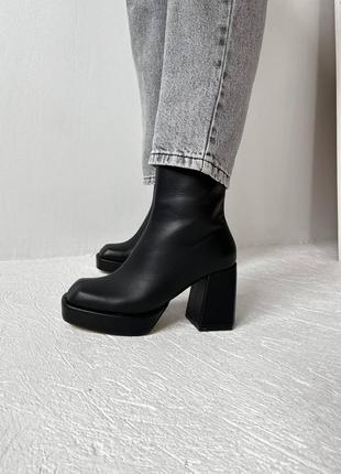 Ботильоны в стиле братц кожа