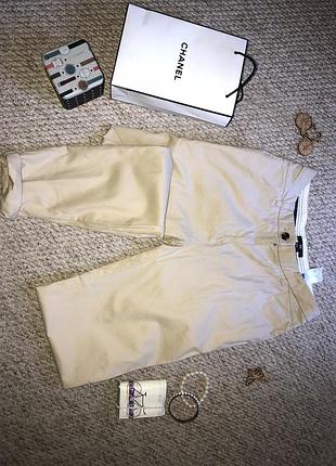 Бежевые штанишки  классические h&m ☘️