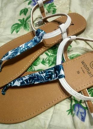 В'єтнамки, шльопанці, шльопанці, босоніжки