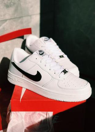 Жіночі кросівки paint nike