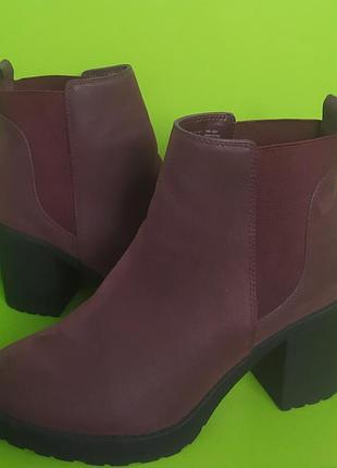 Ботильоны на устойчивом каблуке марсала, 6/39