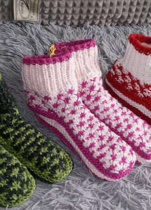 Вязаные носки шерстяные