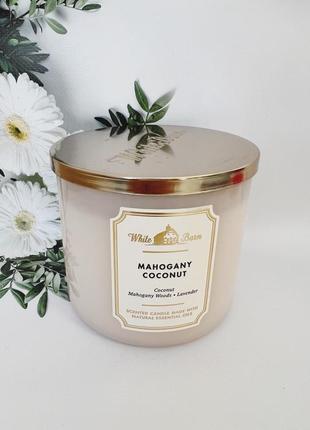 Свічка 3-фітіля mahogany coconut від champagne toast bath and body