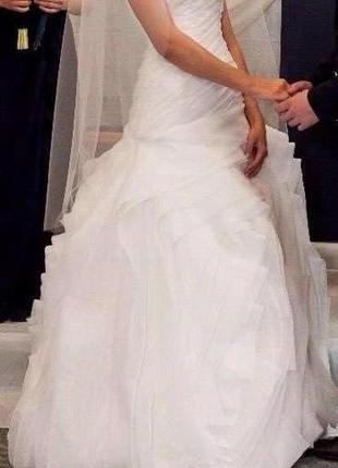 Весільна сукня vera wang. колір айворі. весільна сукня3 фото
