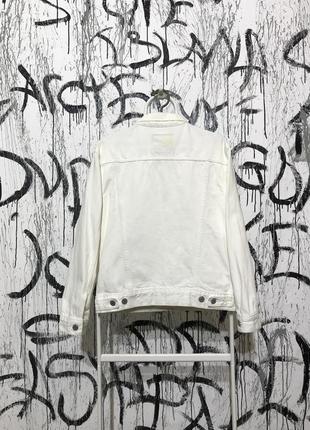Джинсова куртка levis premium, оригінал, біла, зручна, класична, денім, мяка2 фото