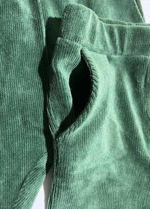 Штани зеленого кольору з  тонкого мікровельвету бренд:   h&m розмір: 68 (4-6 міс.), 74 (6-9 міс.)3 фото