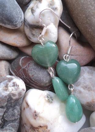 Зеленые серьги москино серьги сердечки серебряные серьги капли серебро нефрит серьги из нефрита4 фото