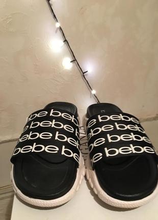 Шлёпанцы bebe сша 36 размер шлепки обувь женские черные с белым3 фото