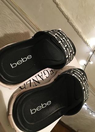 Шлёпанцы bebe сша 36 размер шлепки обувь женские черные с белым8 фото