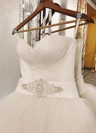 Весільна сукня